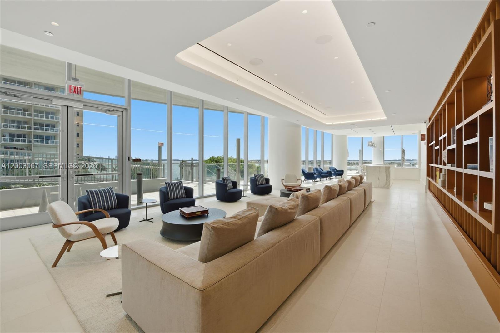 175 SE 25th Rd #3302 Miami, FL 33129