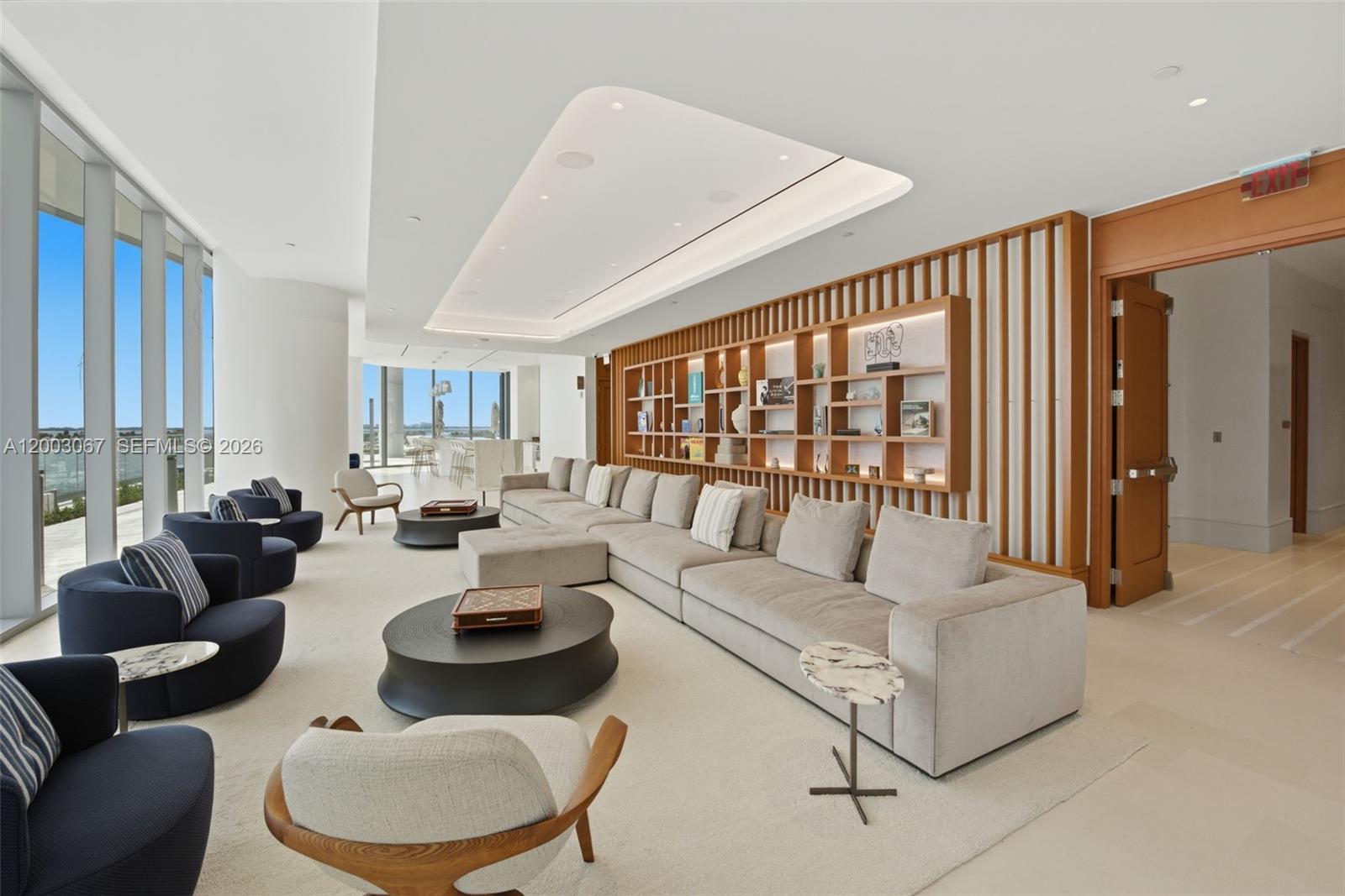 175 SE 25th Rd #3302 Miami, FL 33129