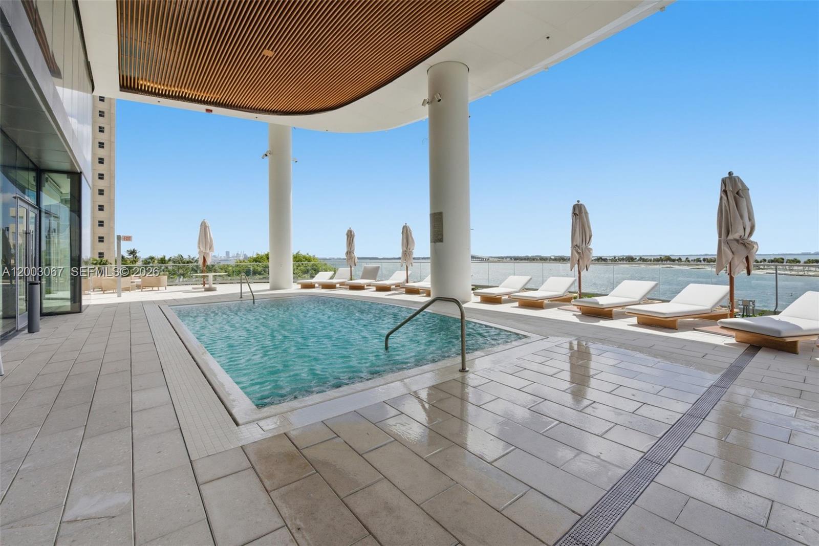 175 SE 25th Rd #3302 Miami, FL 33129