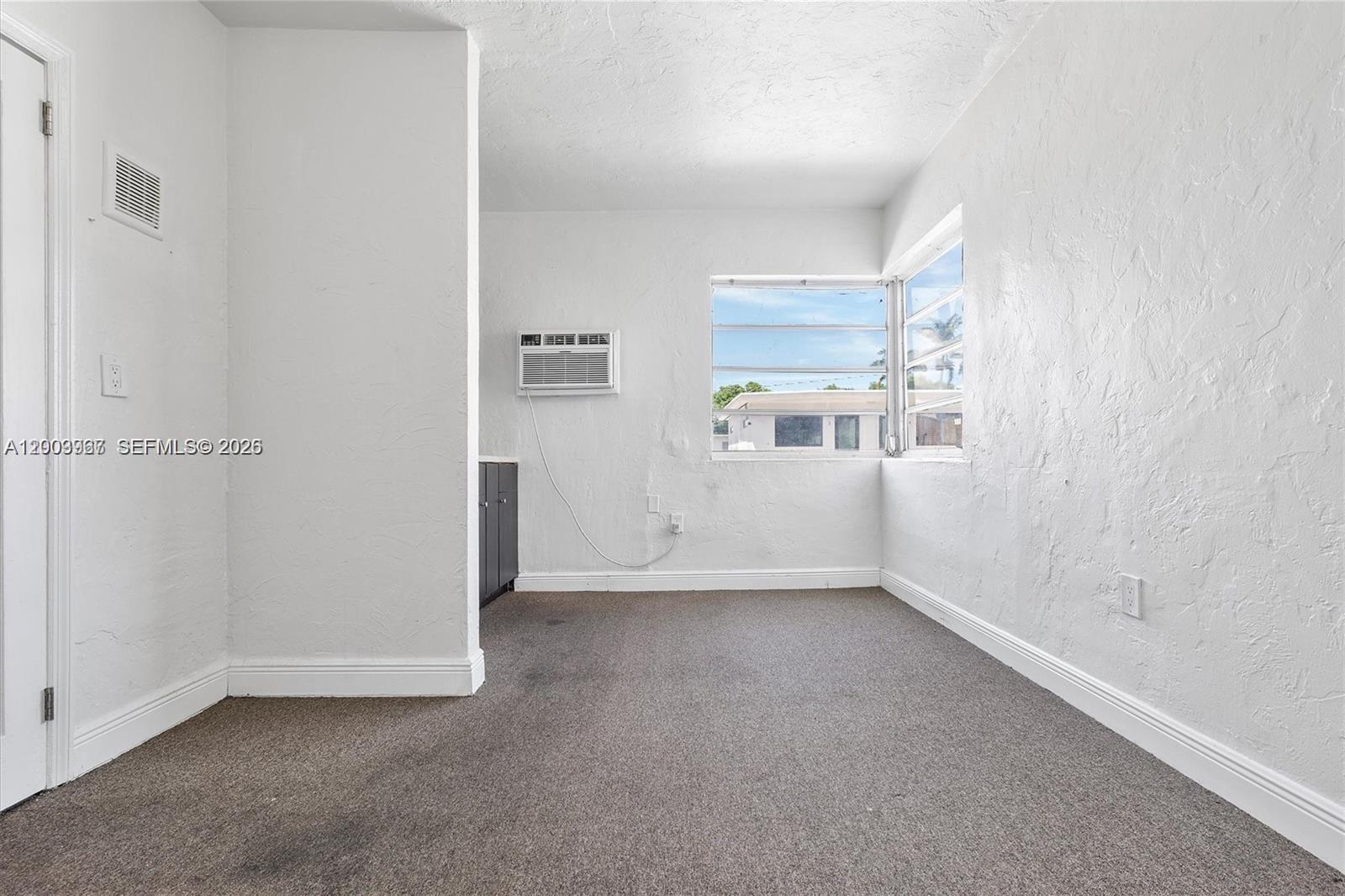 420 78th St Miami Beach, FL 33141