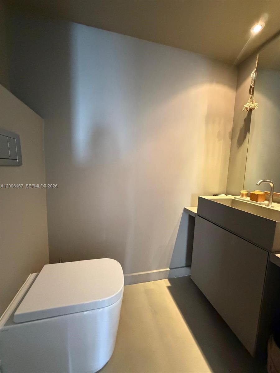 9 Island Ave #2207 Miami Beach, FL 33139