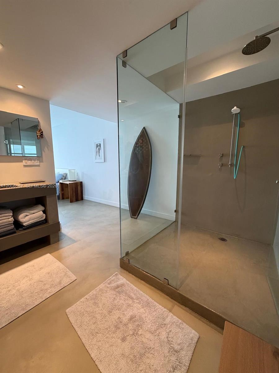 9 Island Ave #2207 Miami Beach, FL 33139