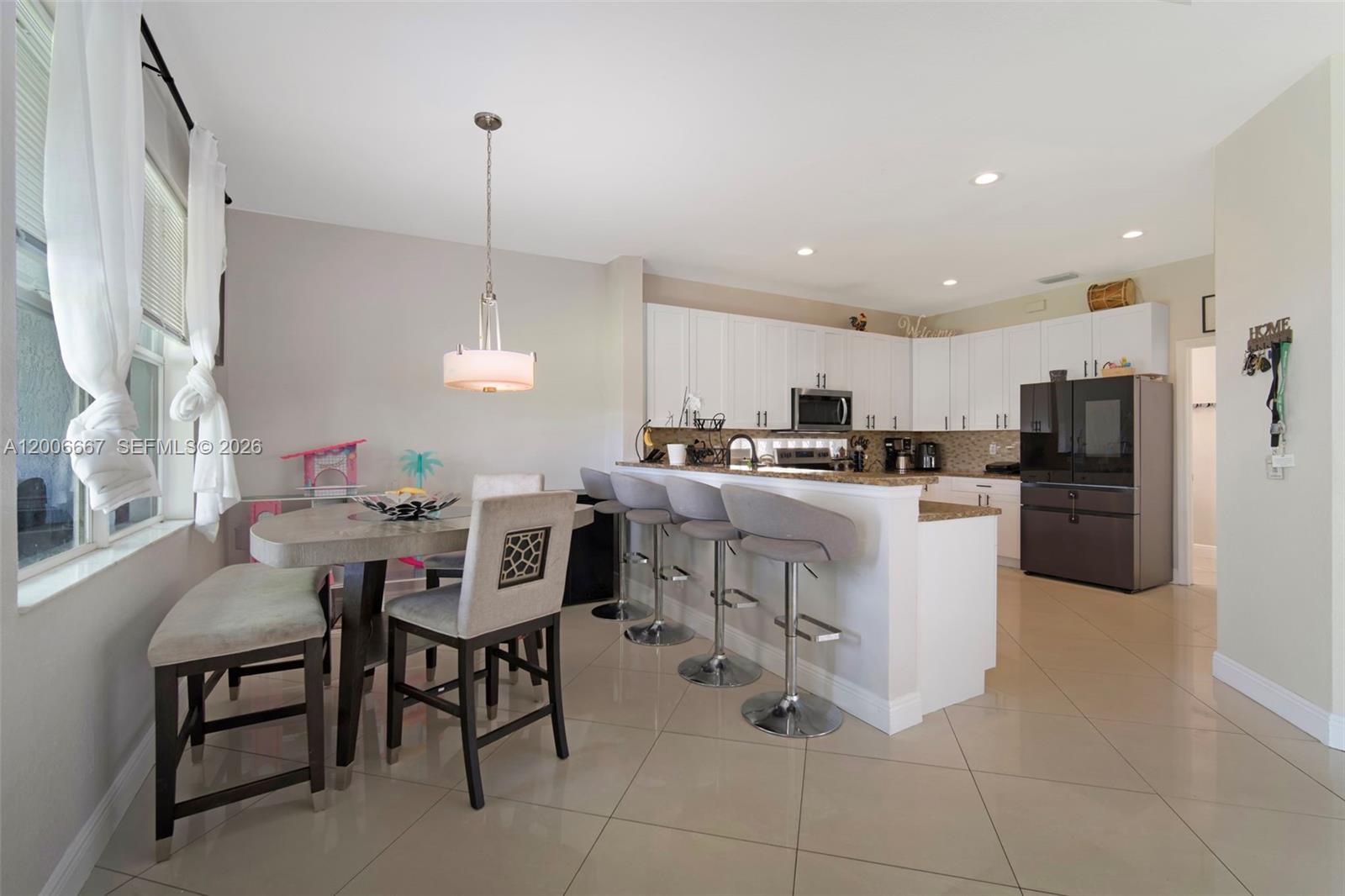 1225 Rosegate Blvd Riviera Beach, FL 33404