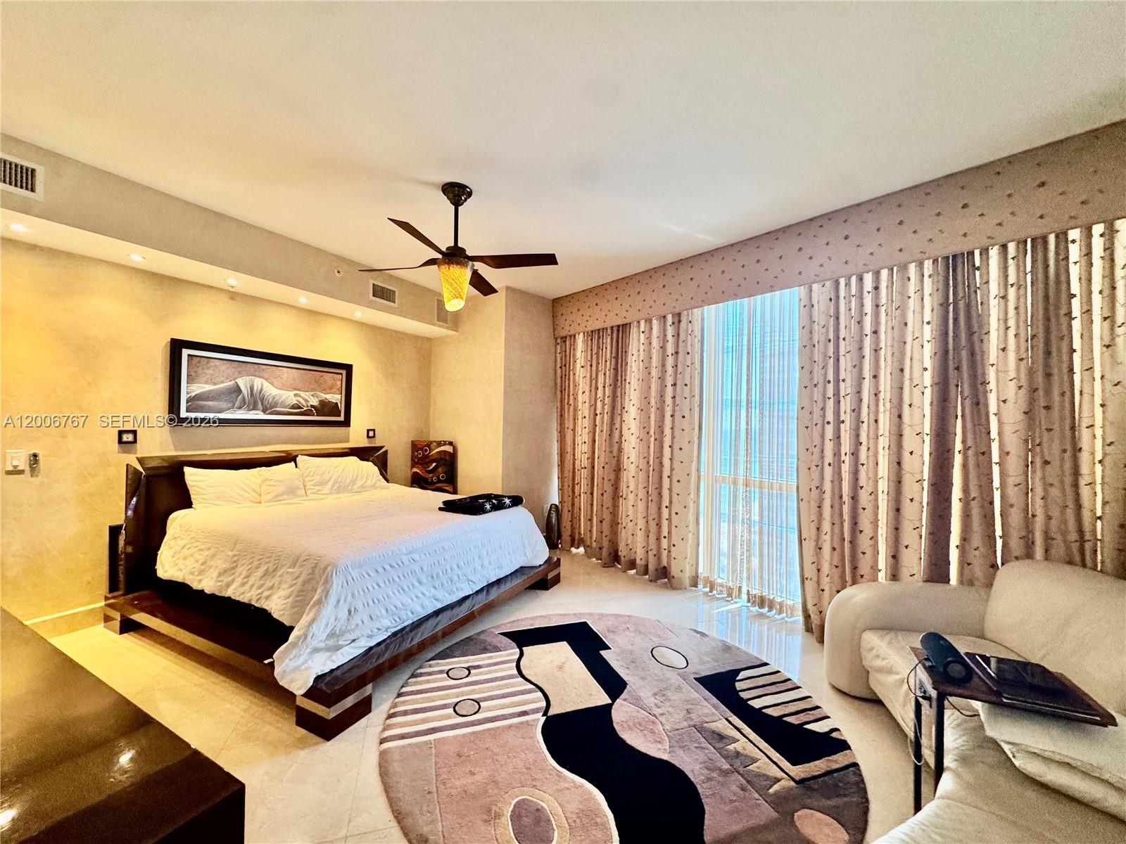image Trump Palace5