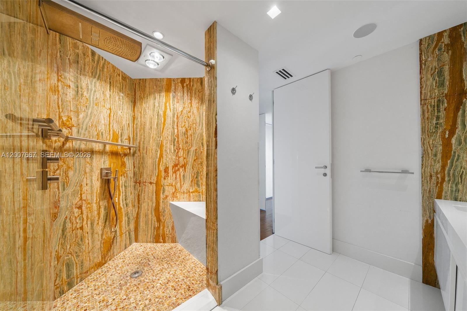 9999 Collins Ave #6J Bal Harbour, FL 33154