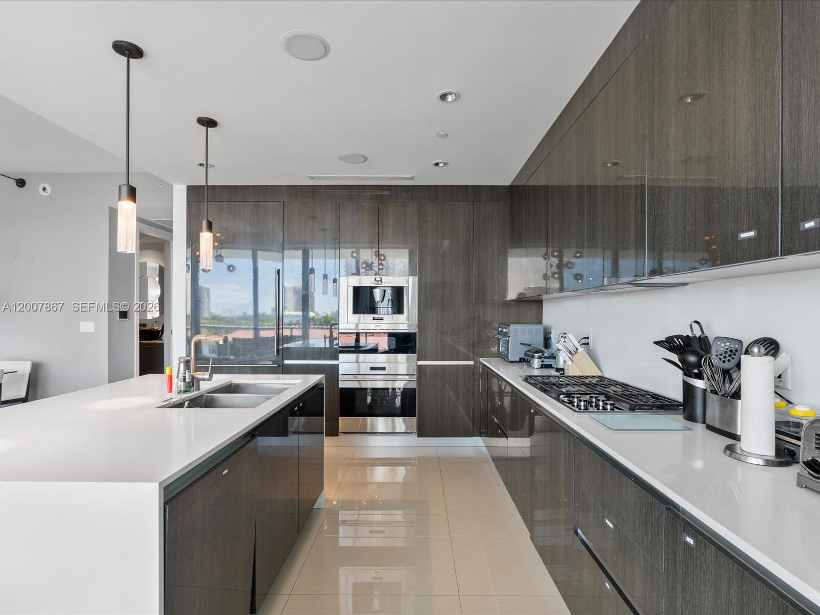 3250 NE 188th St #505 Aventura, FL 33180