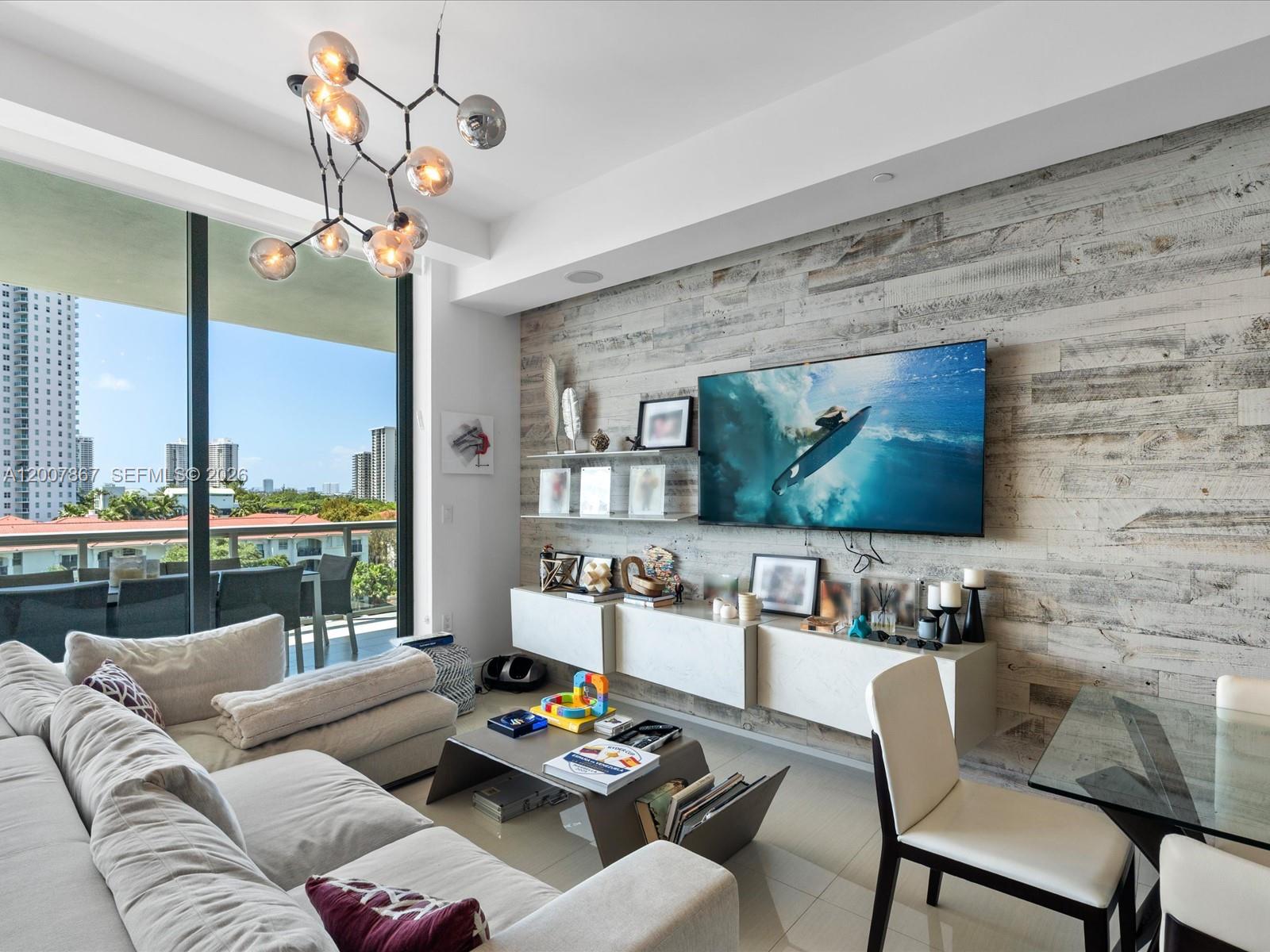 3250 NE 188th St #505 Aventura, FL 33180