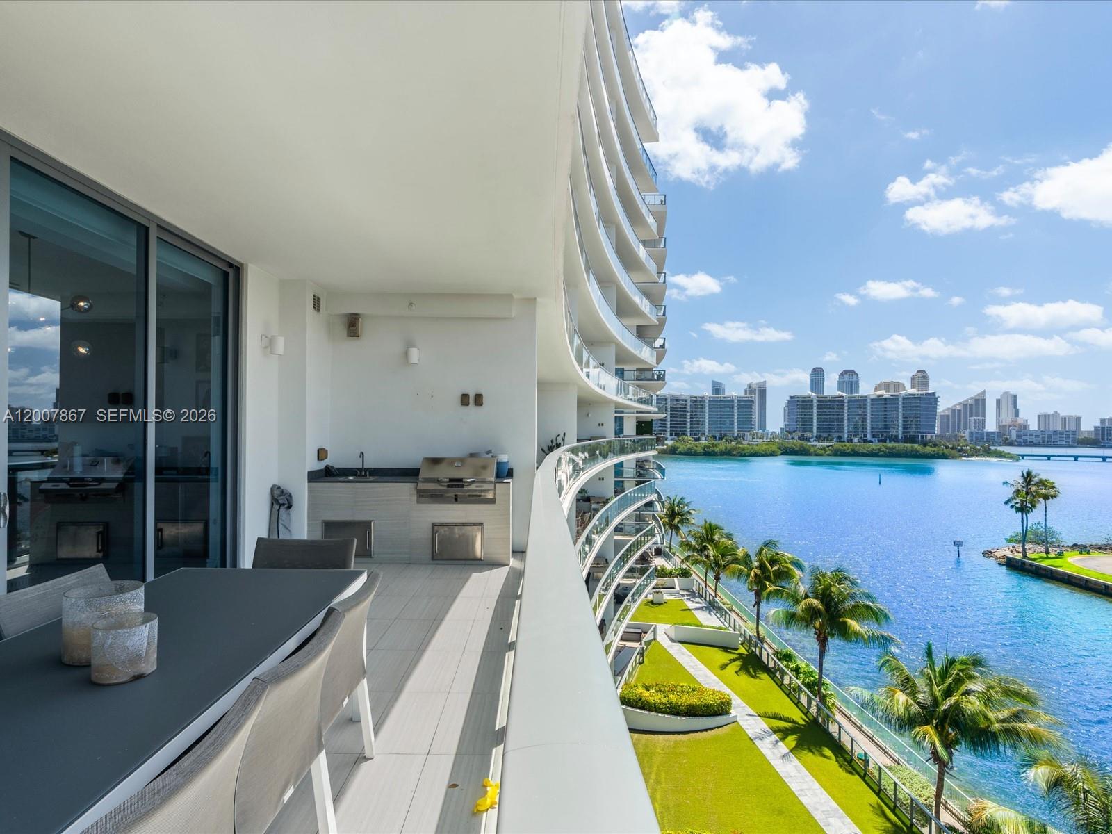 3250 NE 188th St #505 Aventura, FL 33180