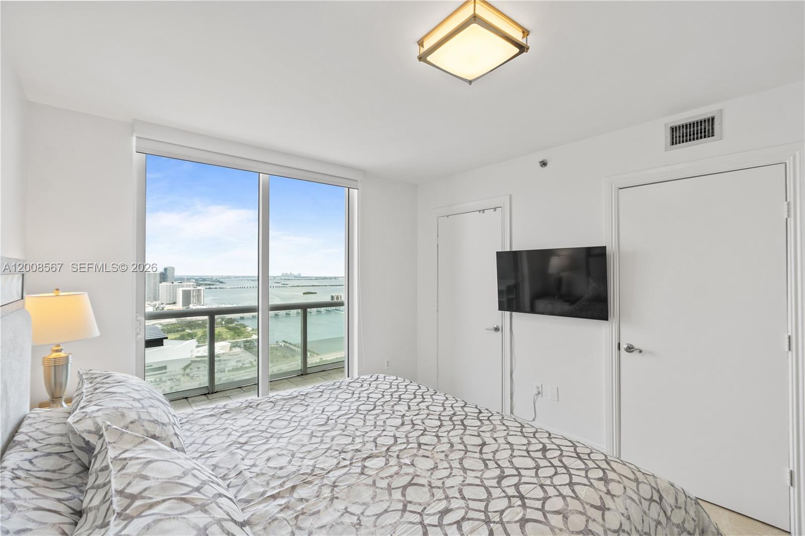 image 50 Biscayne38