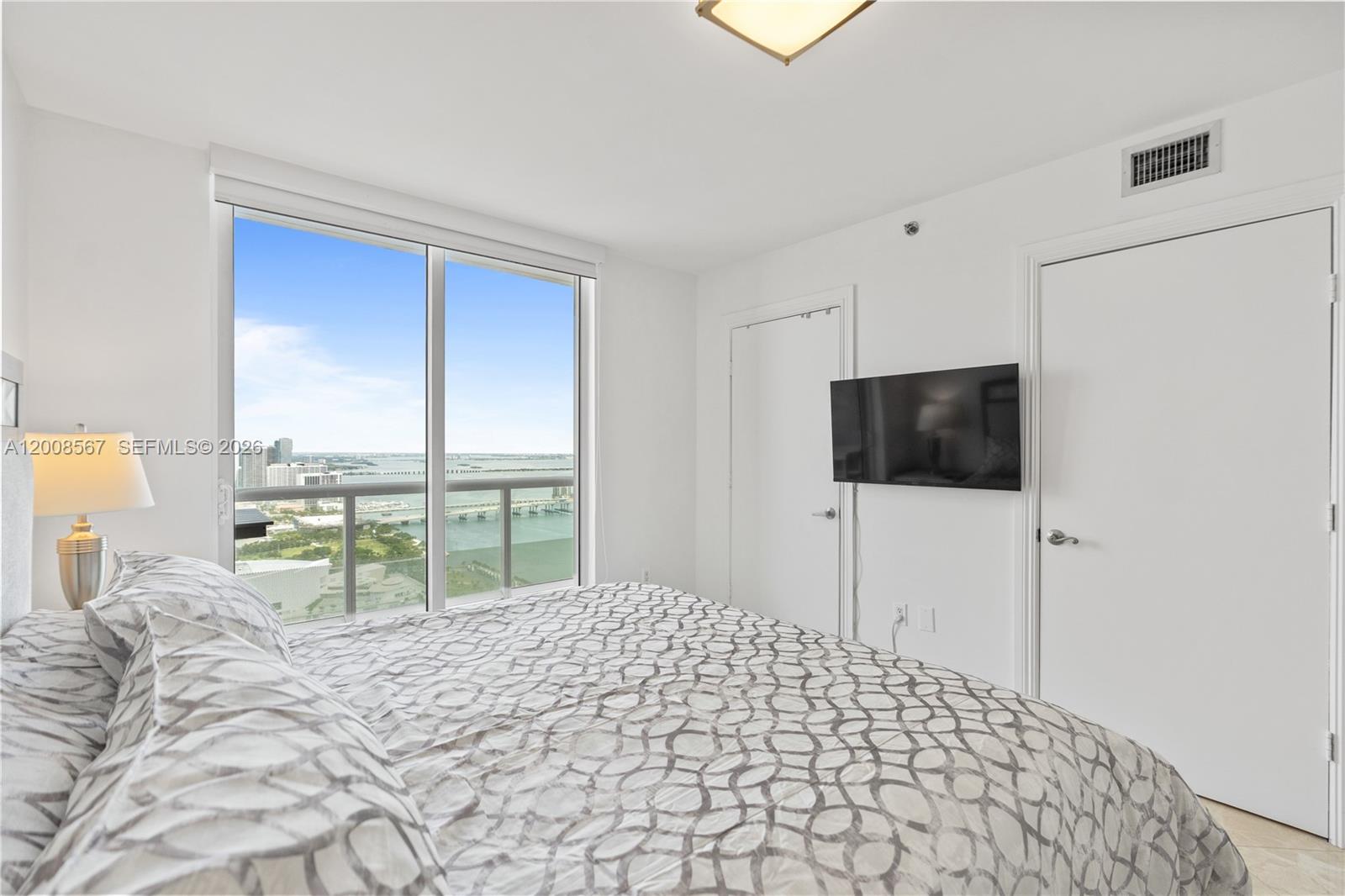 image 50 Biscayne43