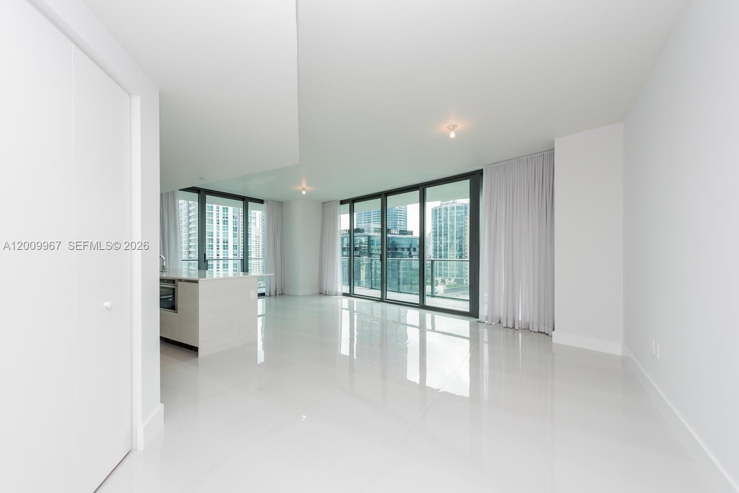 image Dua Miami (SLS Brickell)13