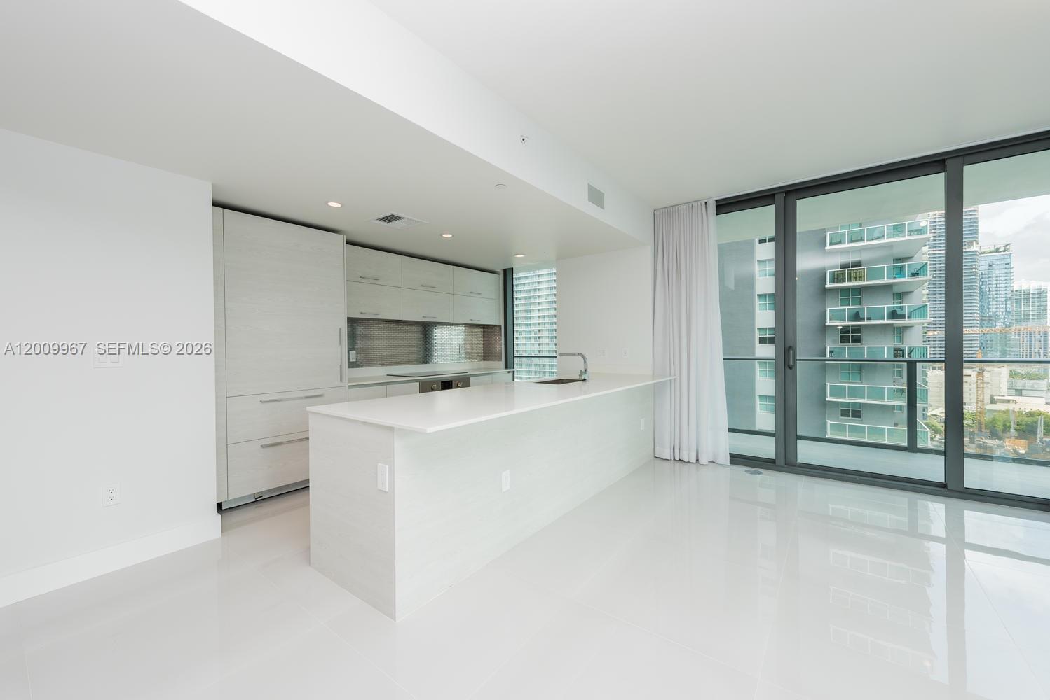 image Dua Miami (SLS Brickell)1