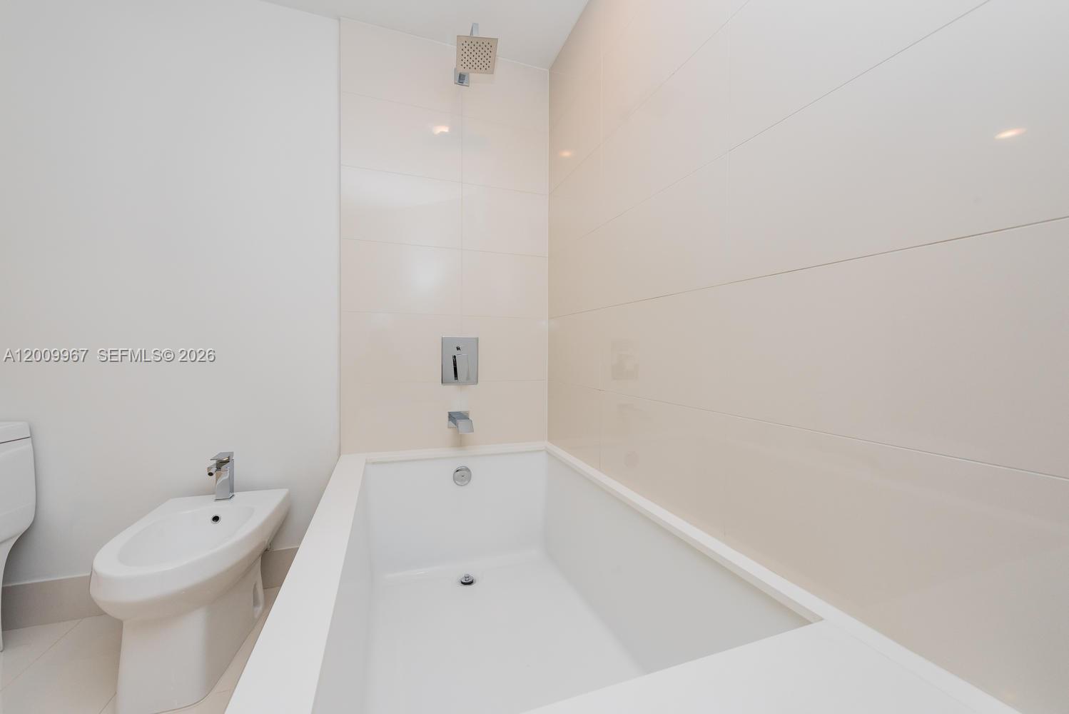 image Dua Miami (SLS Brickell)23
