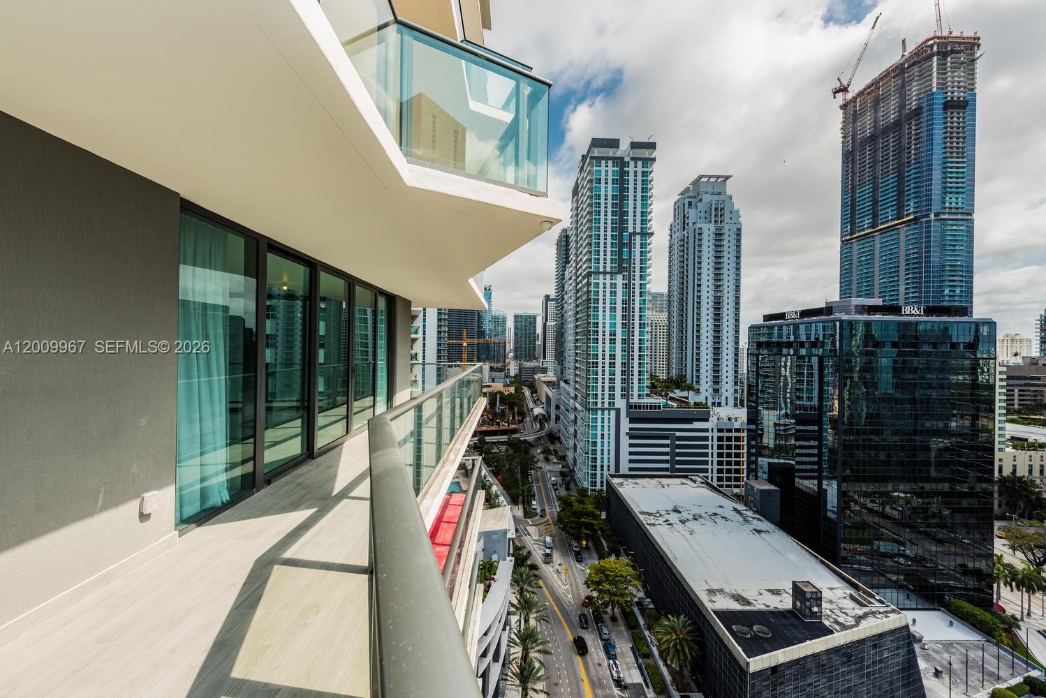 image Dua Miami (SLS Brickell)36