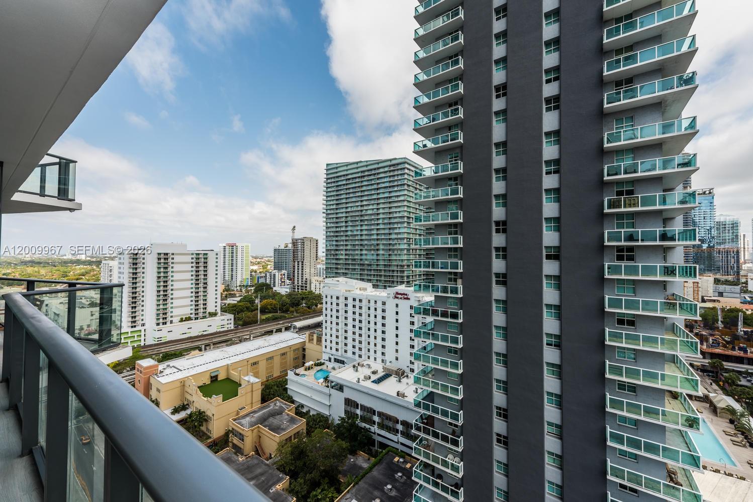 image Dua Miami (SLS Brickell)37