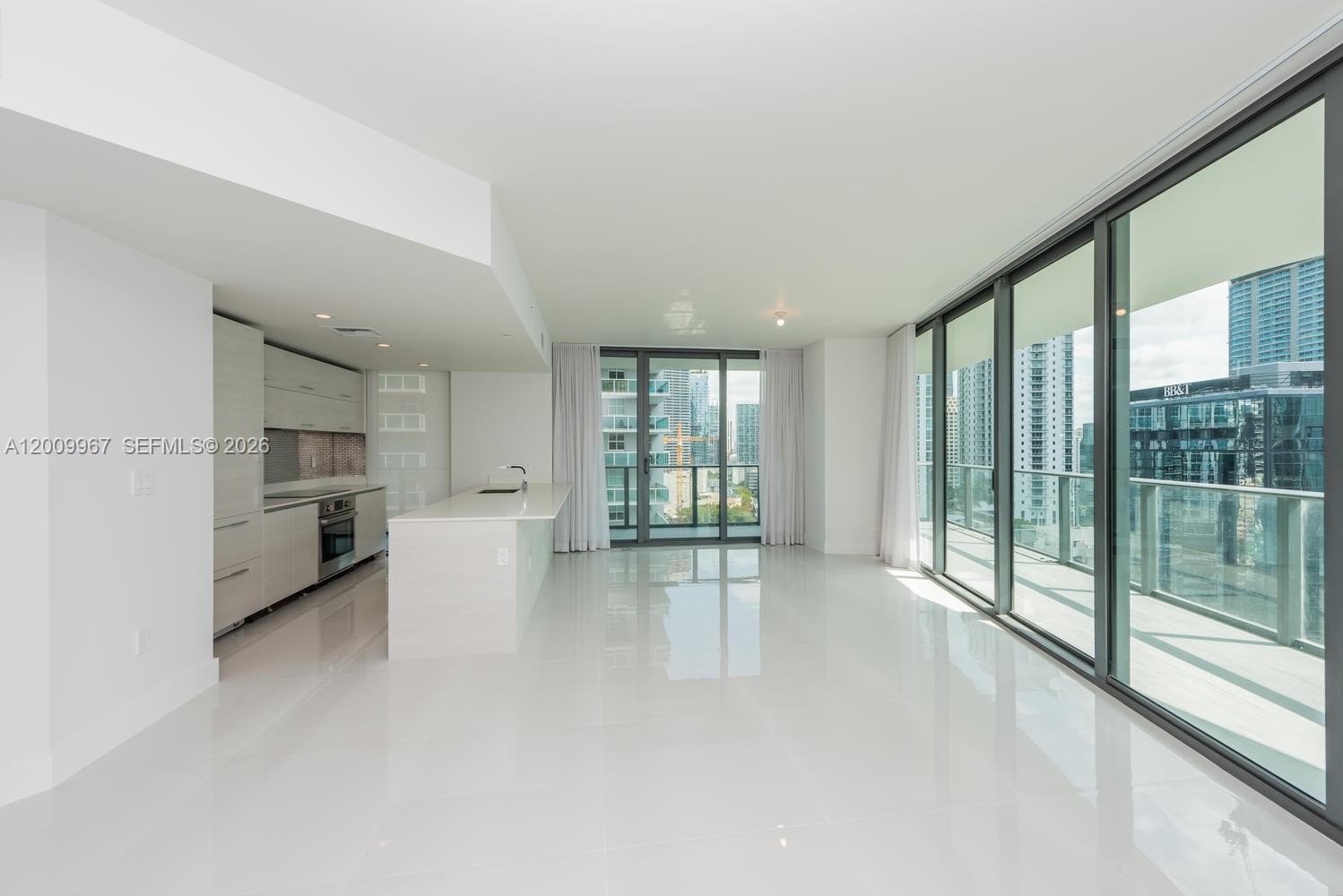 image Dua Miami (SLS Brickell)4
