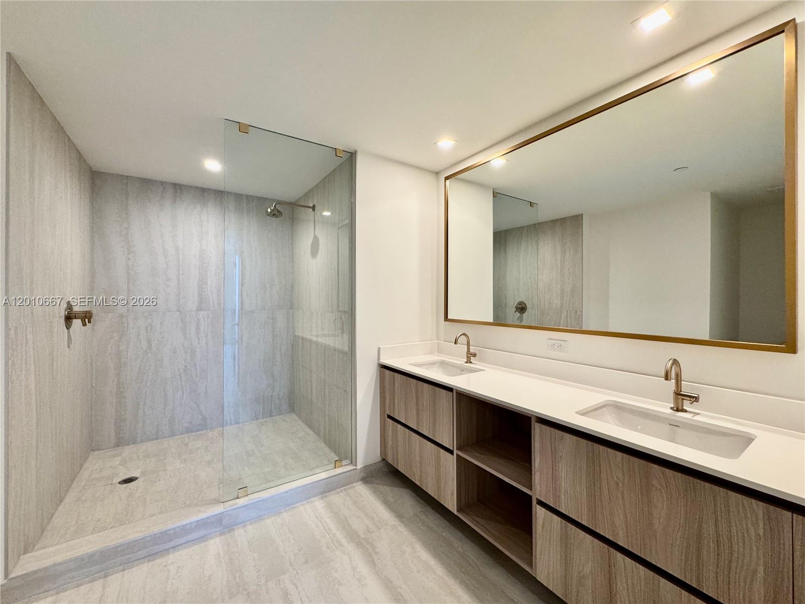 image Viceroy Brickell Residences10