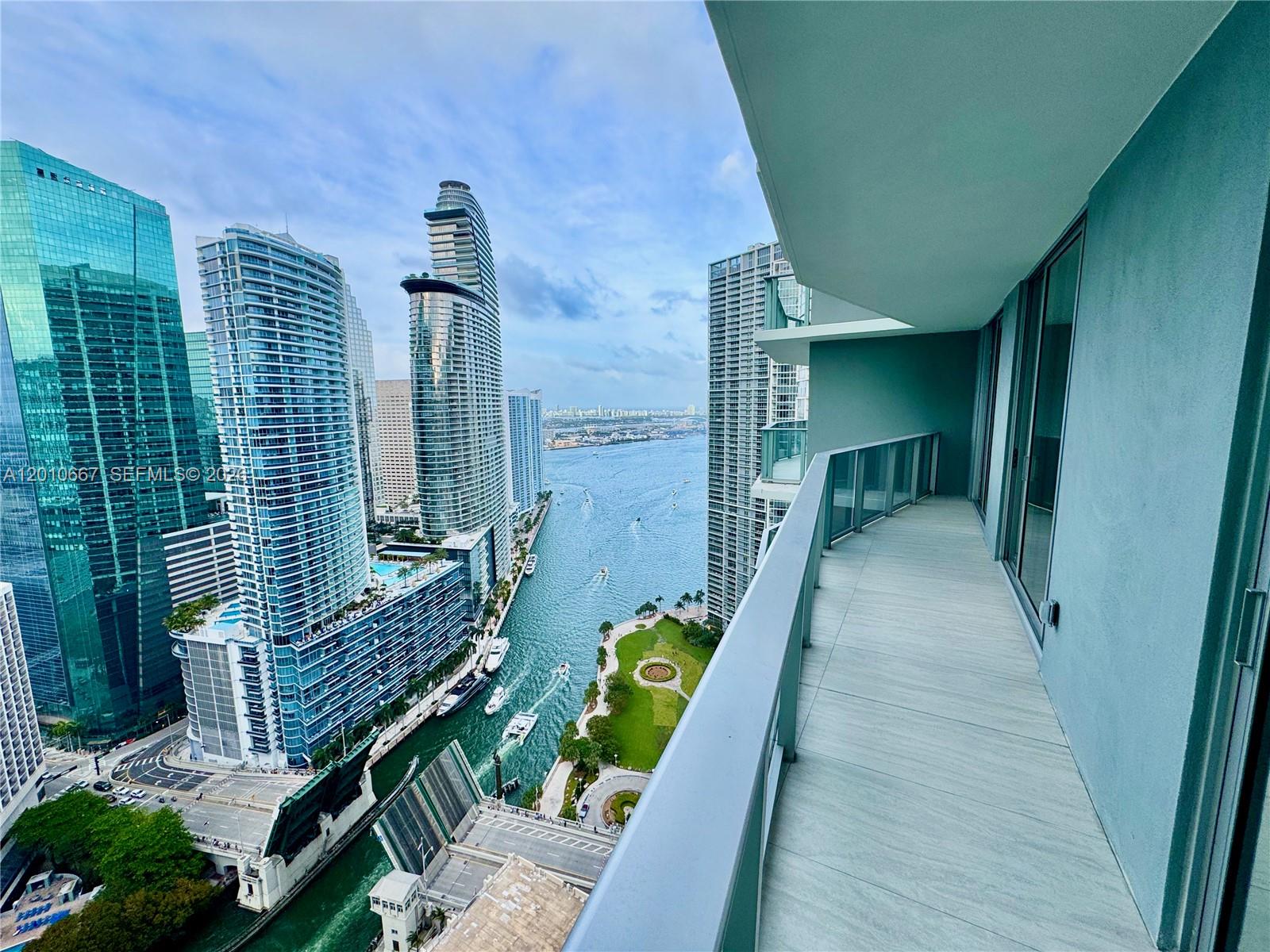 image Viceroy Brickell Residences18