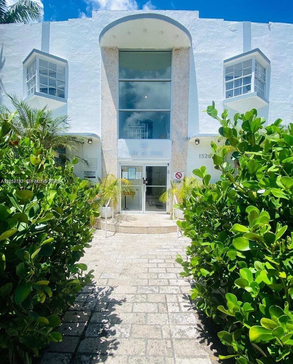 1526 Pennsylvania Ave #20