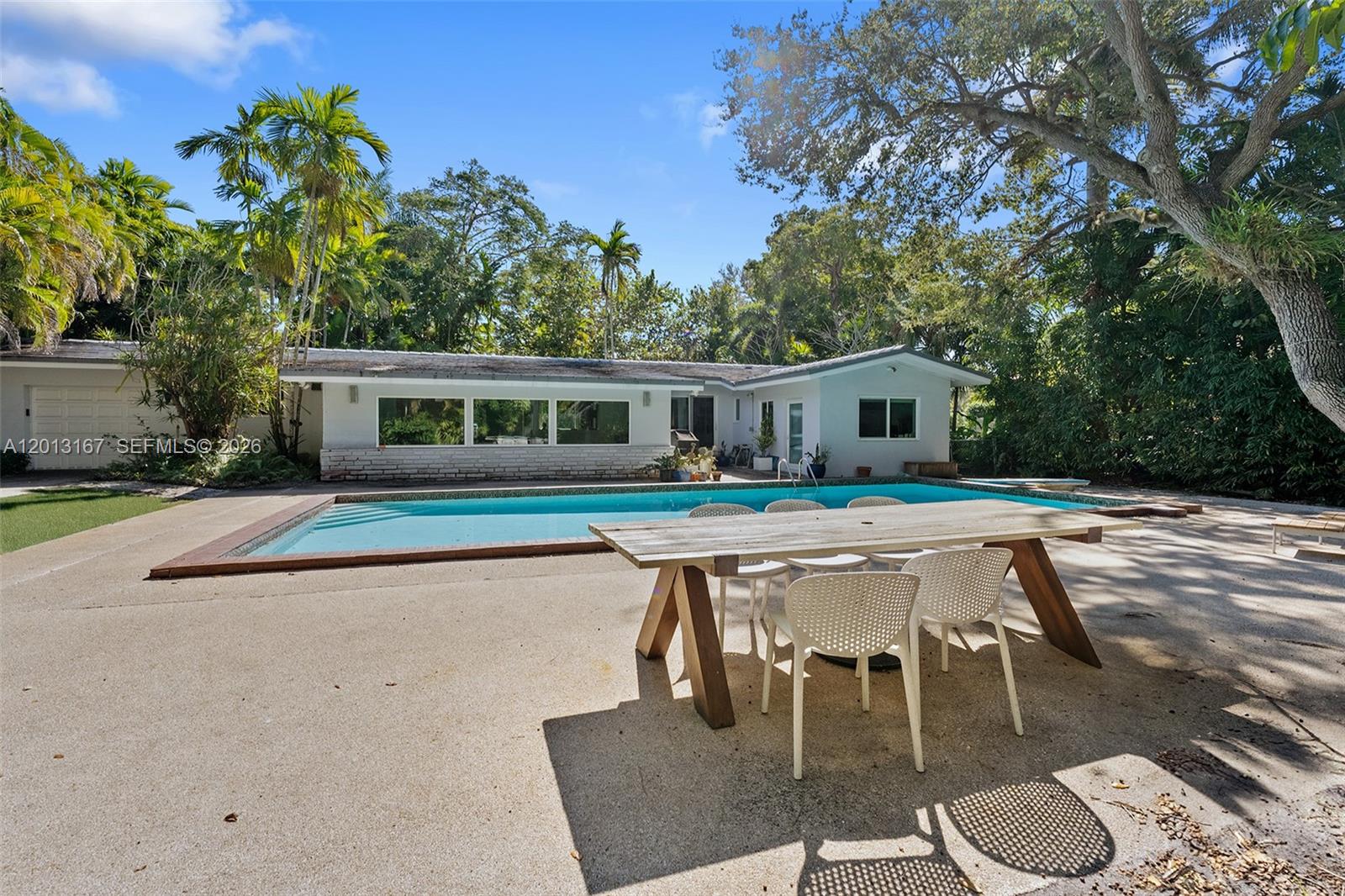 4510 Ingraham Hwy Coral Gables, FL 33133