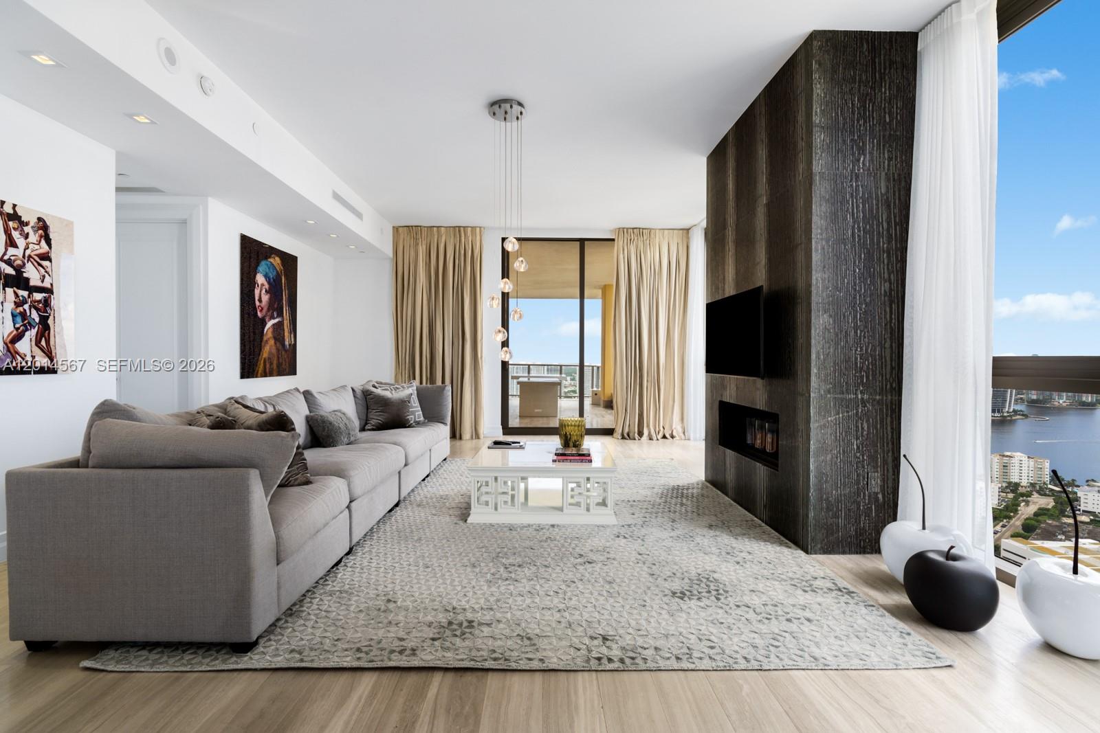 17749 Collins Ave #3101 Sunny Isles Beach, FL 33160