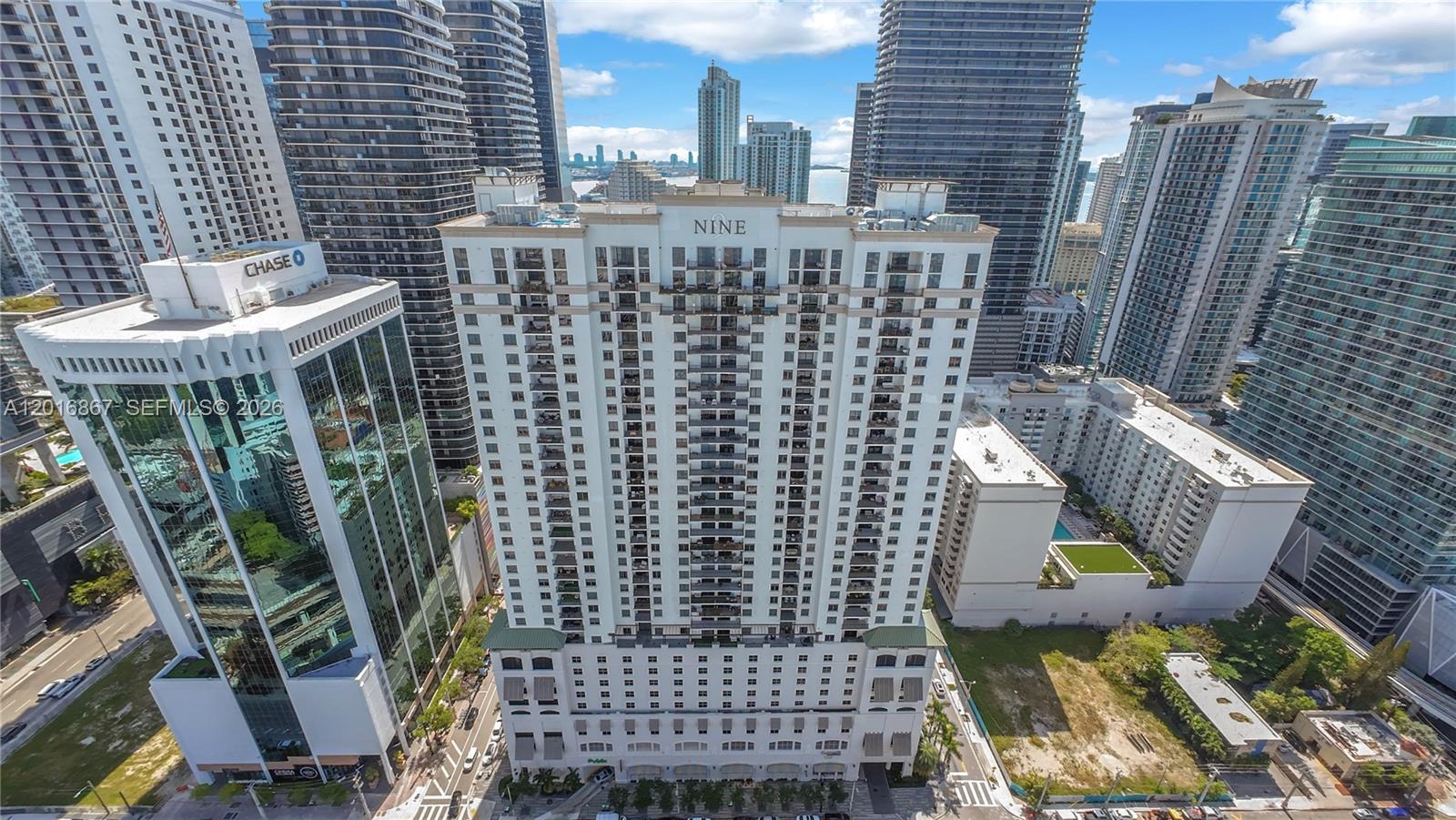 999 SW 1st Ave #2009 Miami, FL 33130