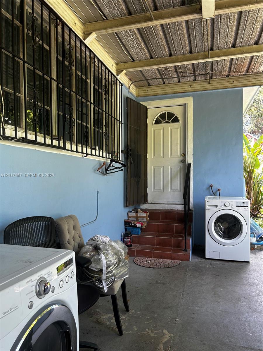 Undisclosed Address Miami, FL 33142