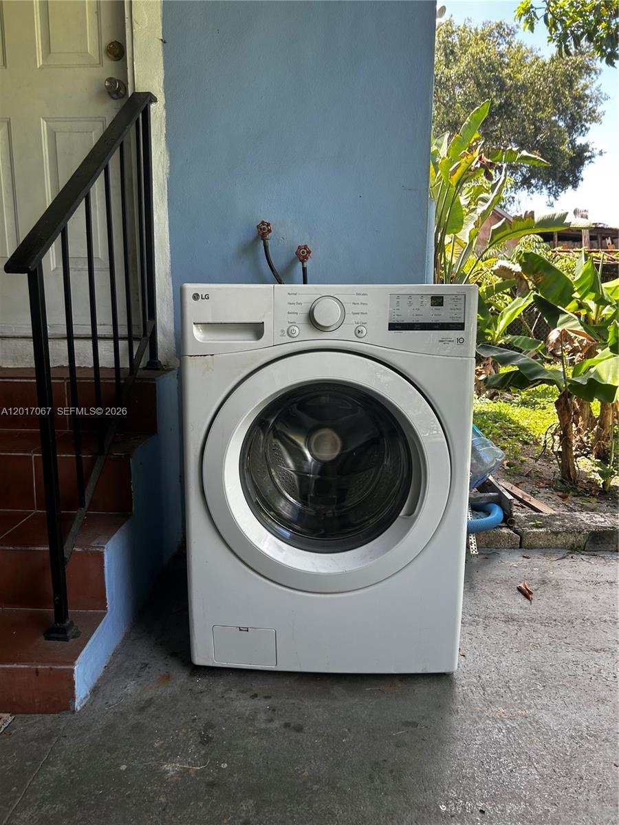 Undisclosed Address Miami, FL 33142
