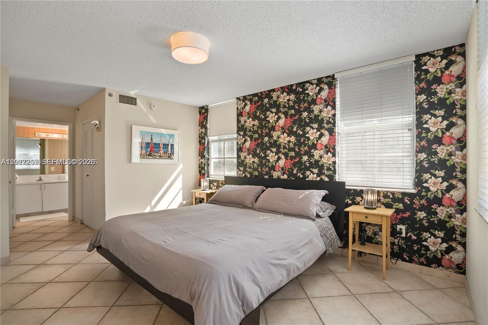 19555 E Country Clb Dr #8502 Aventura, FL 33180