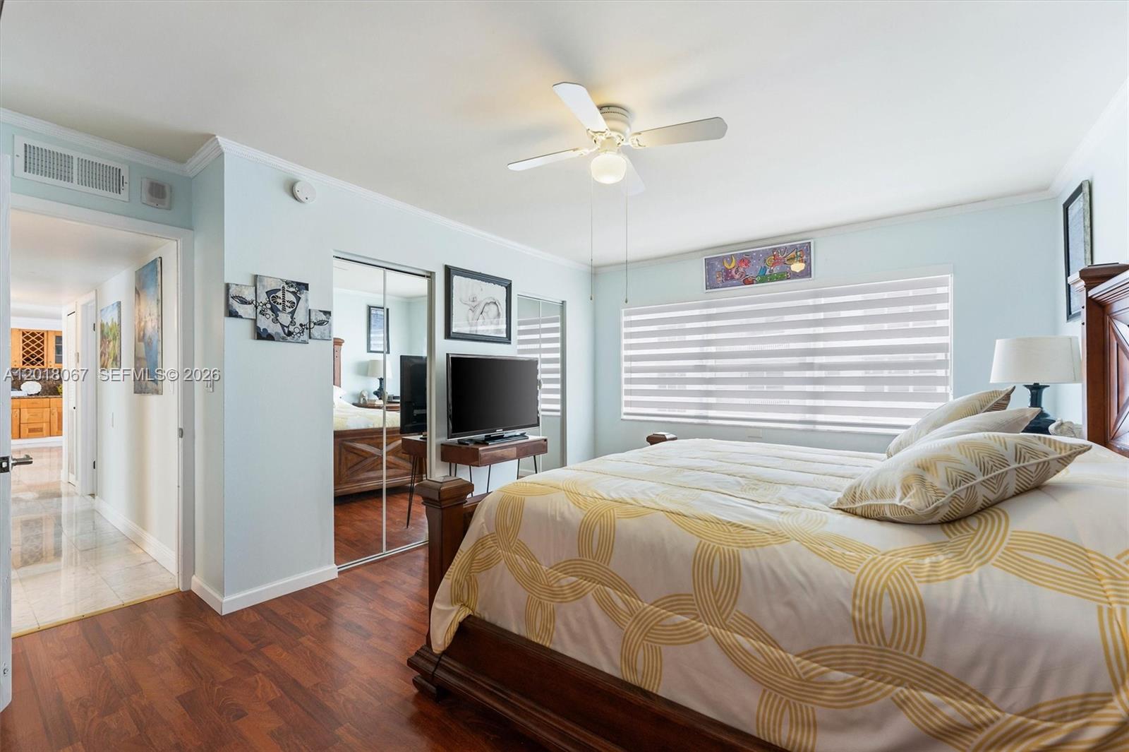 121 Golden Isles Dr #707 Hallandale Beach, FL 33009