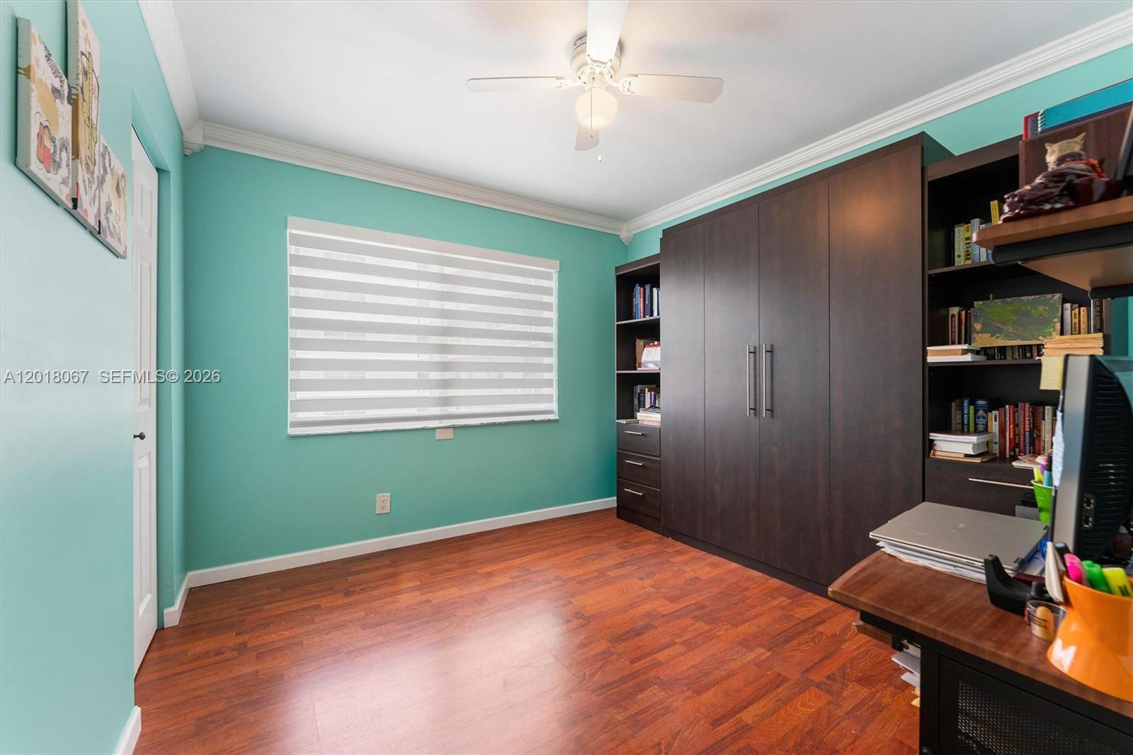 121 Golden Isles Dr #707 Hallandale Beach, FL 33009