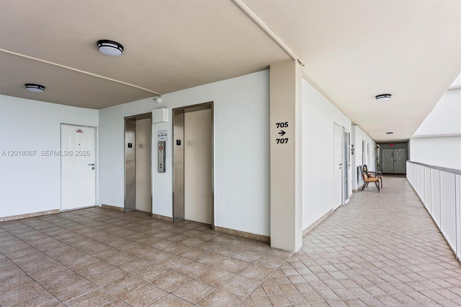 121 Golden Isles Dr #707 Hallandale Beach, FL 33009