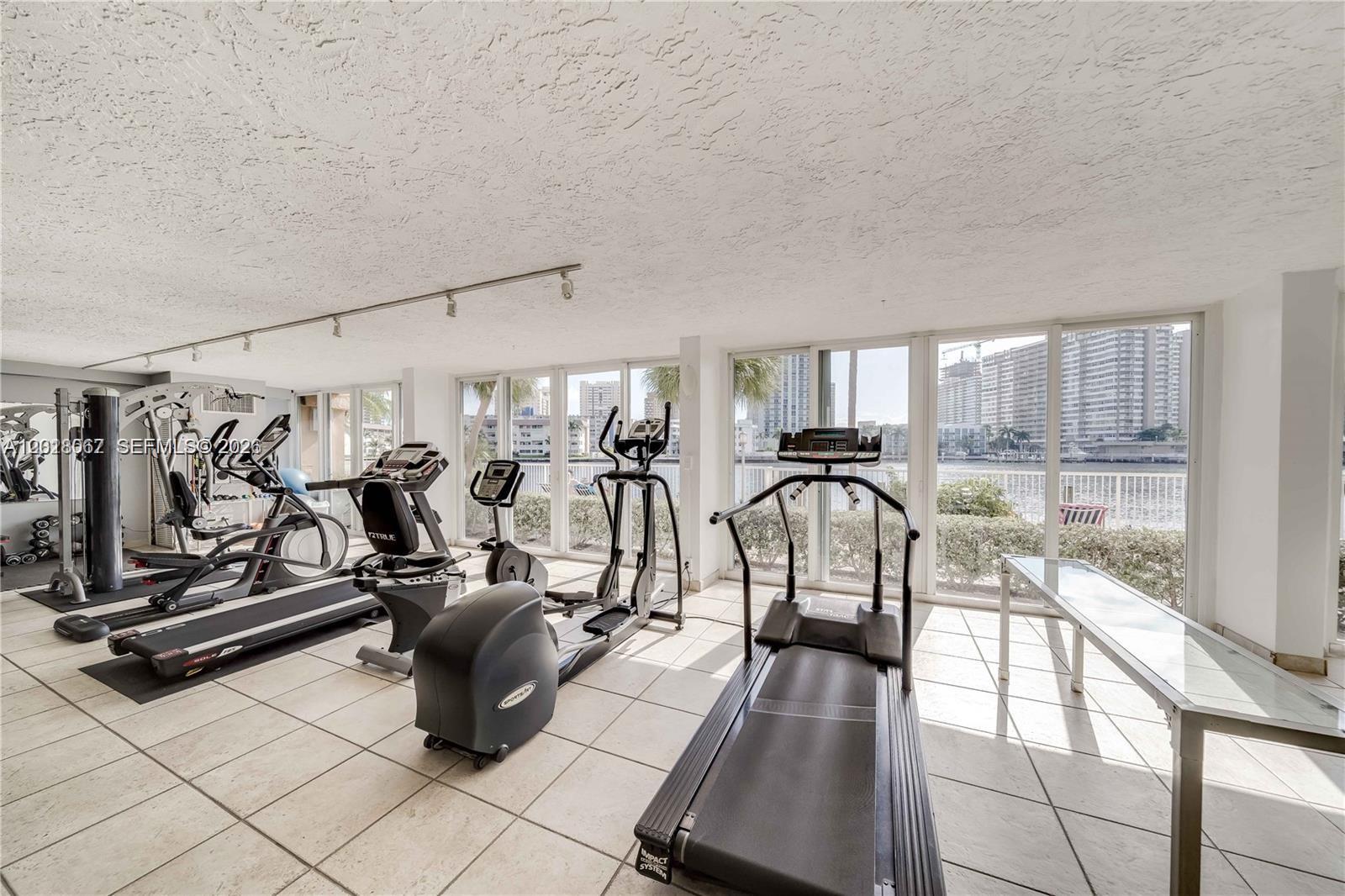 121 Golden Isles Dr #707 Hallandale Beach, FL 33009
