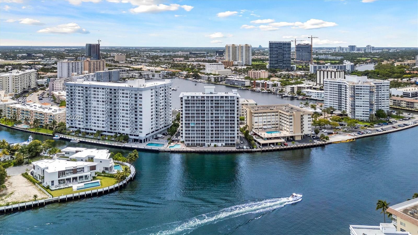 121 Golden Isles Dr #707 Hallandale Beach, FL 33009