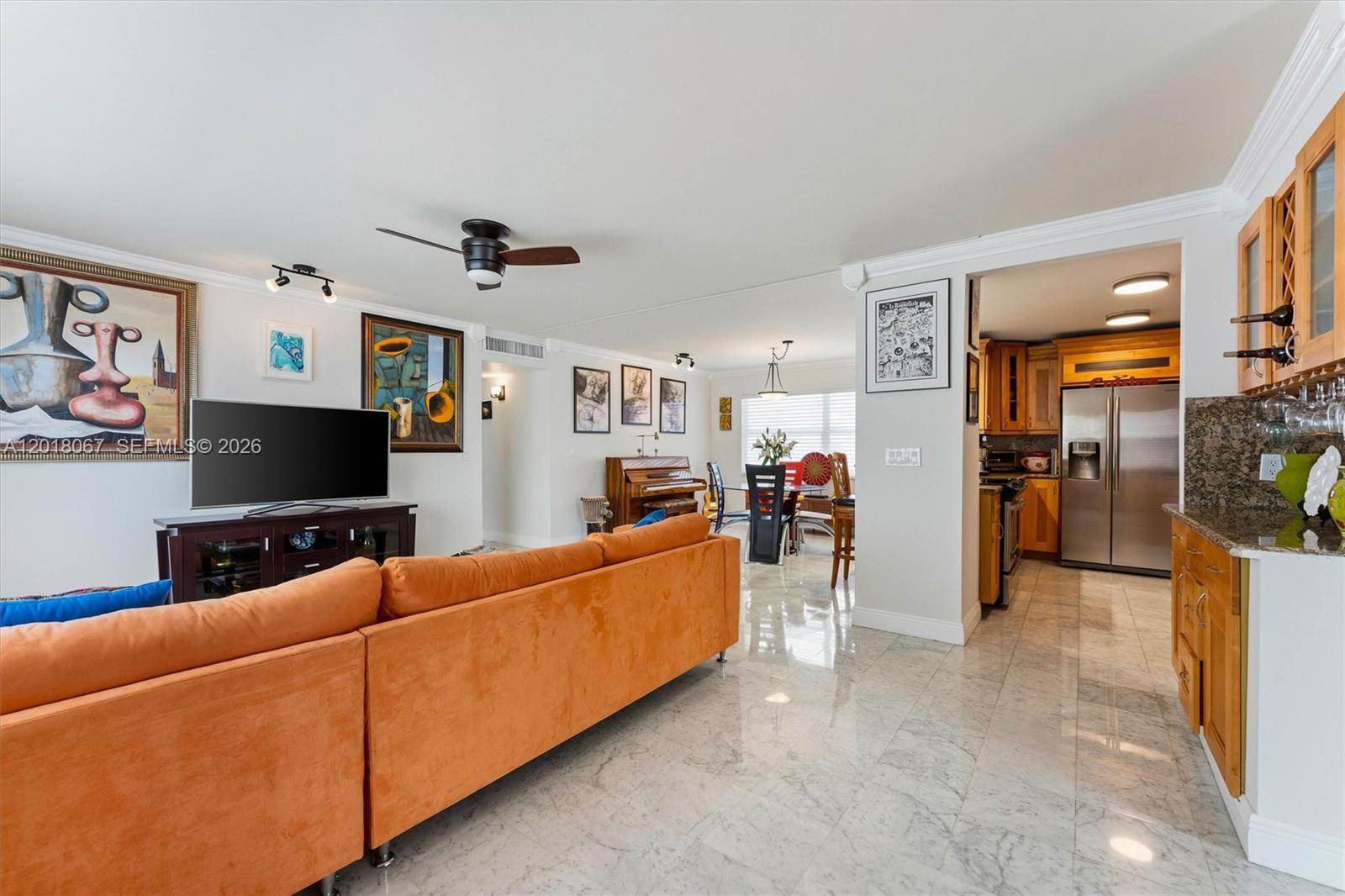 121 Golden Isles Dr #707 Hallandale Beach, FL 33009