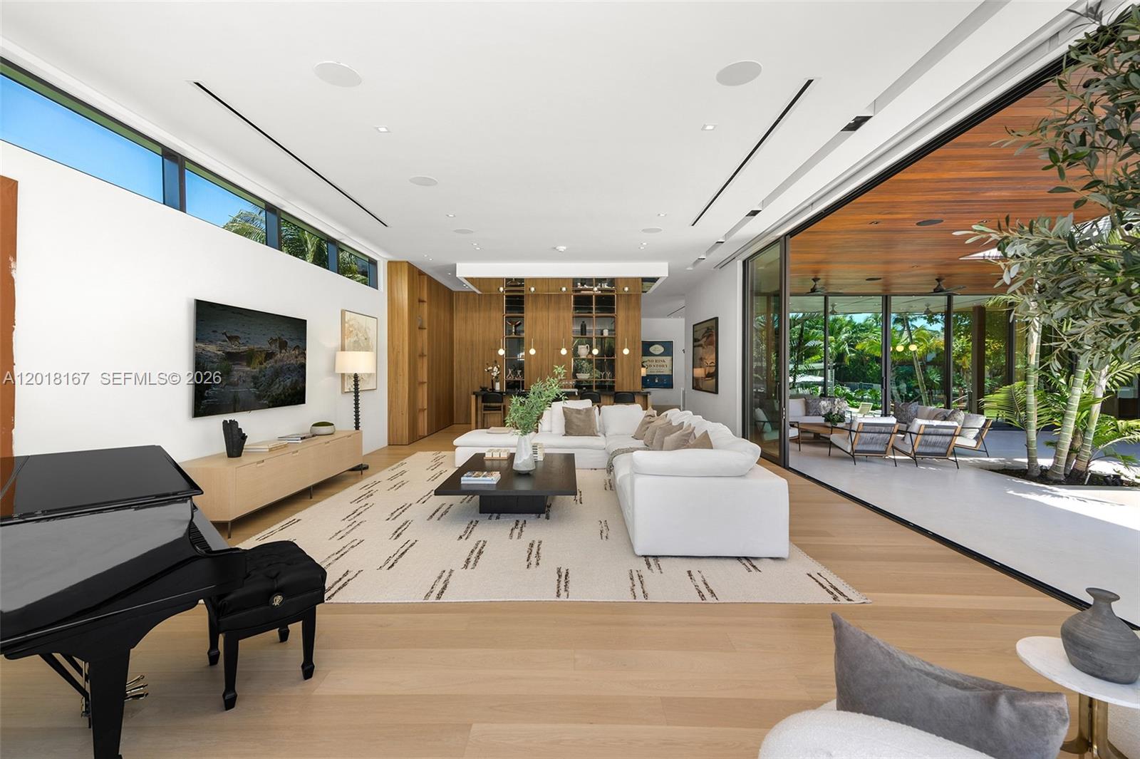 1420 W 23rd St Miami Beach, FL 33140
