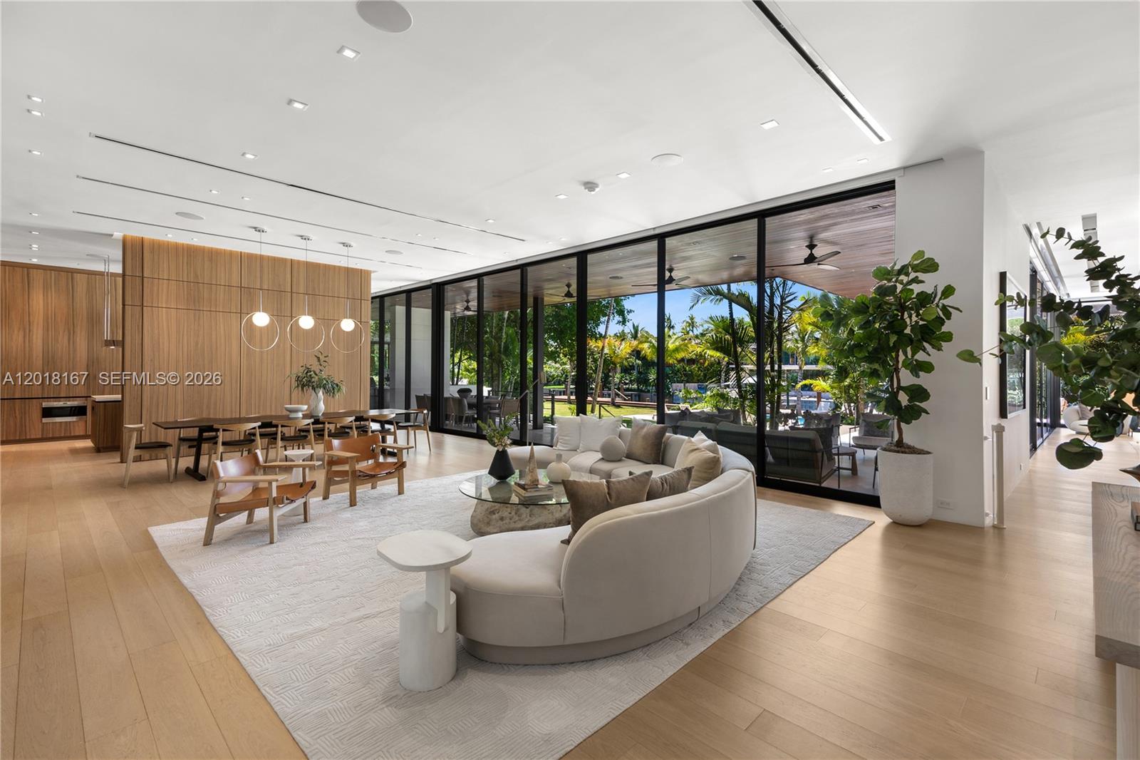1420 W 23rd St Miami Beach, FL 33140