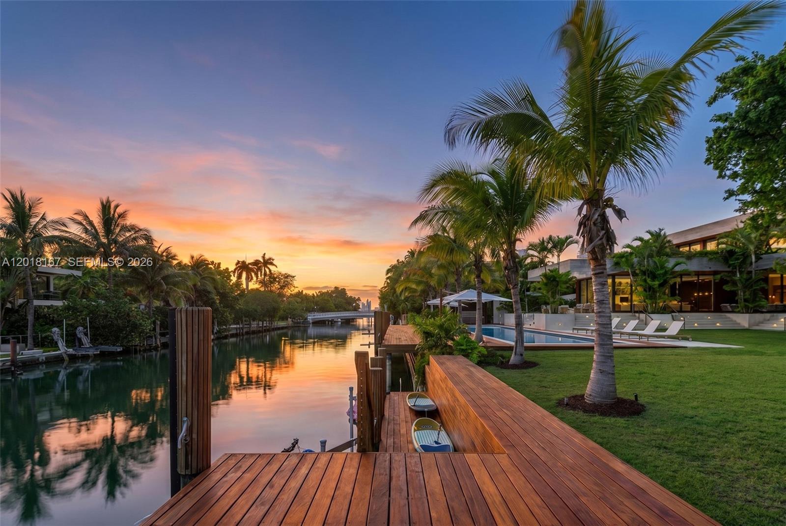 1420 W 23rd St Miami Beach, FL 33140