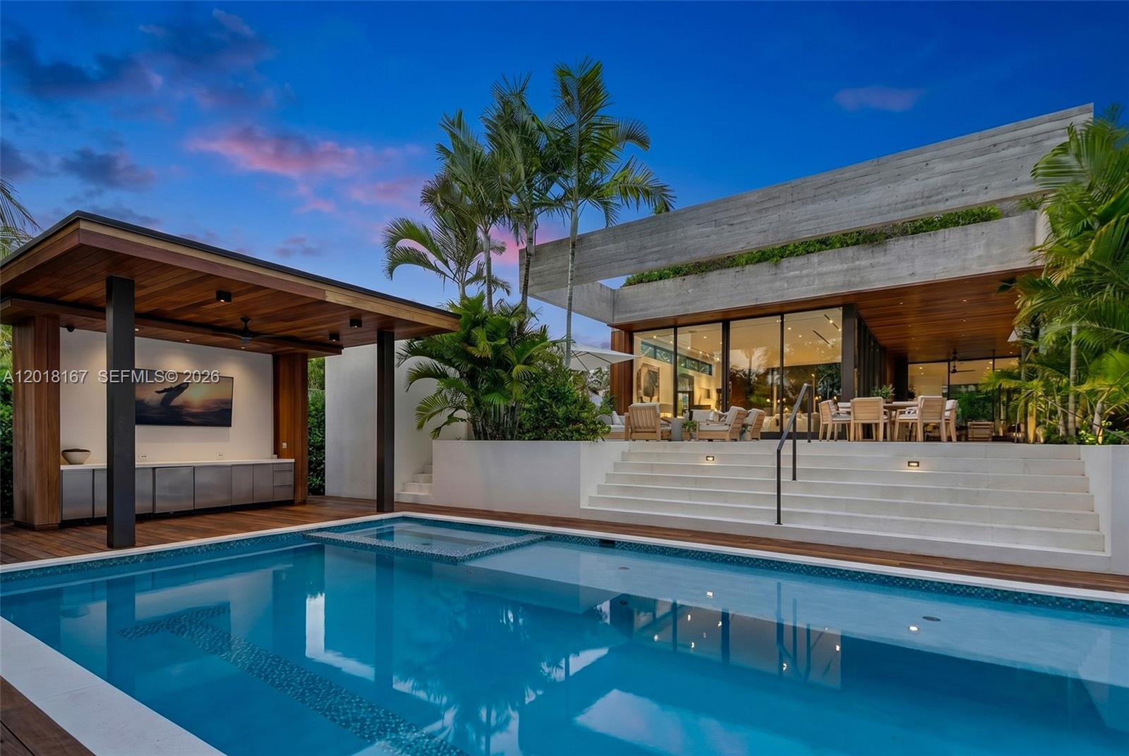 1420 W 23rd St Miami Beach, FL 33140