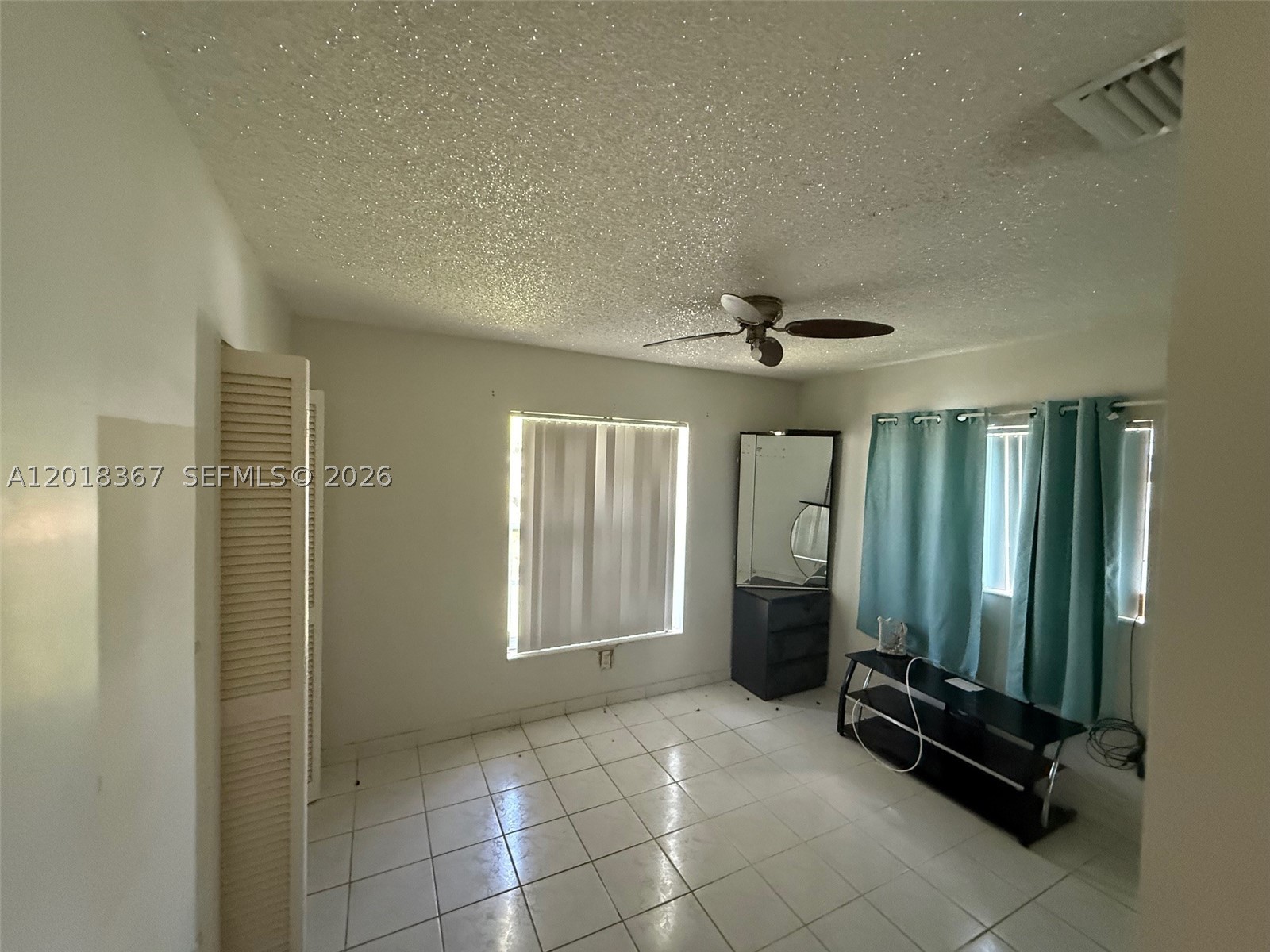 18054 SW 92nd Ct Palmetto Bay, FL 33157