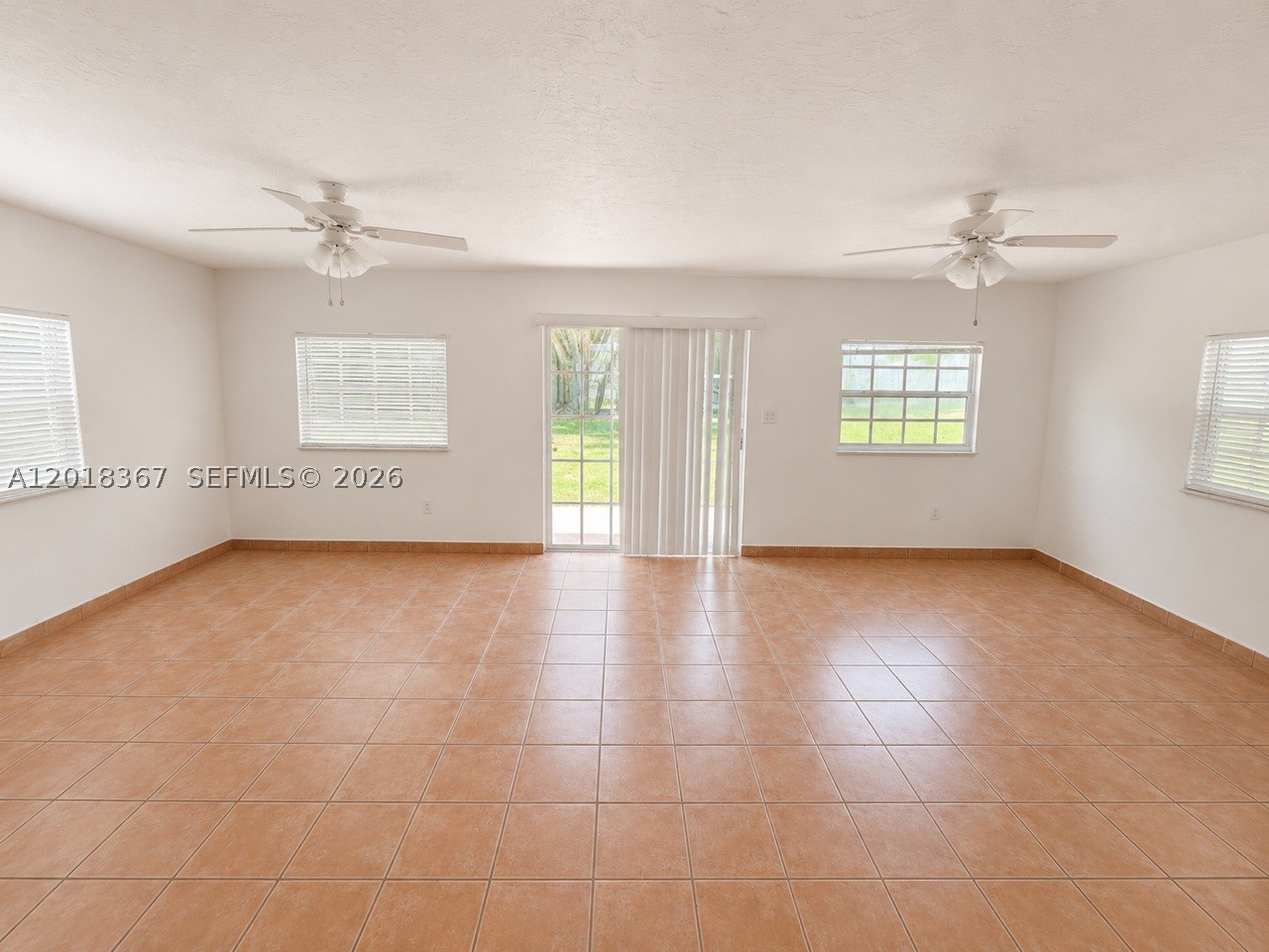 18054 SW 92nd Ct Palmetto Bay, FL 33157