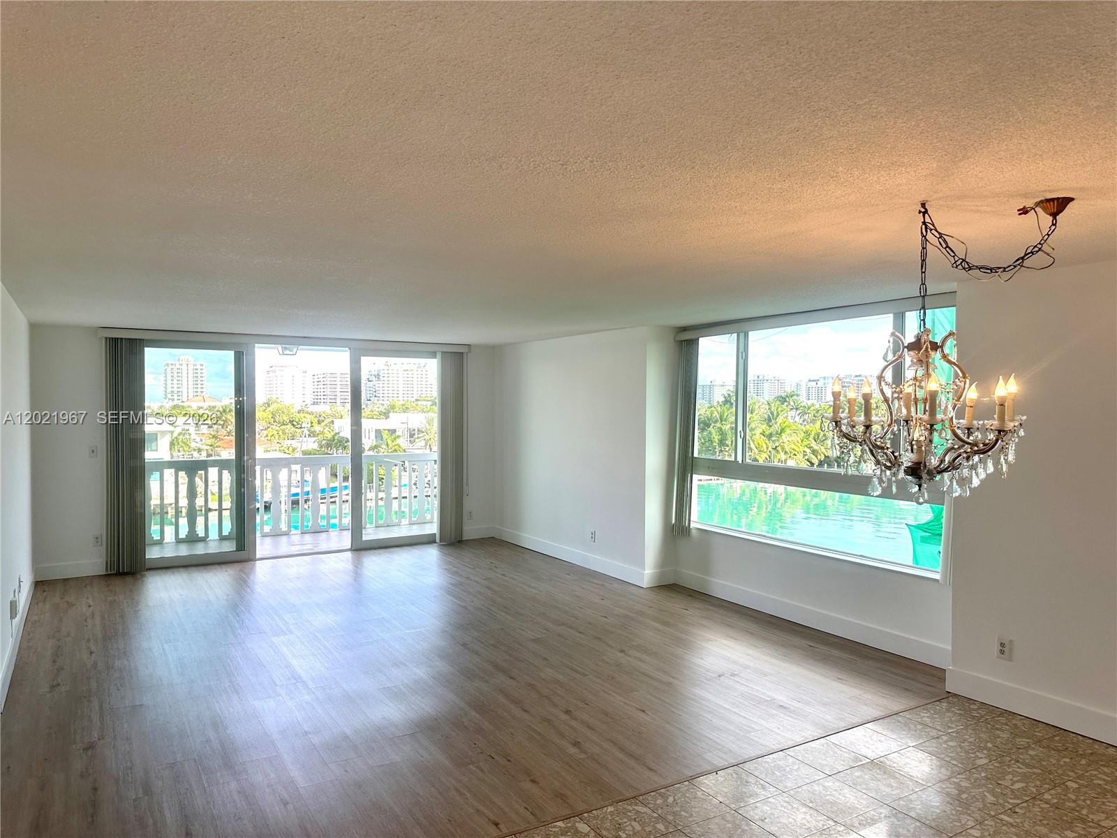 9501 E Bay Hbr Dr #5B Bay Harbor Islands, FL 33154