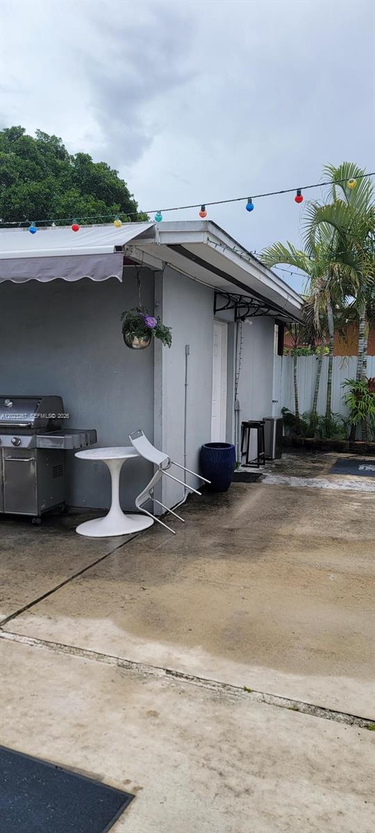 301 SW 36th Ave Miami, FL 33135