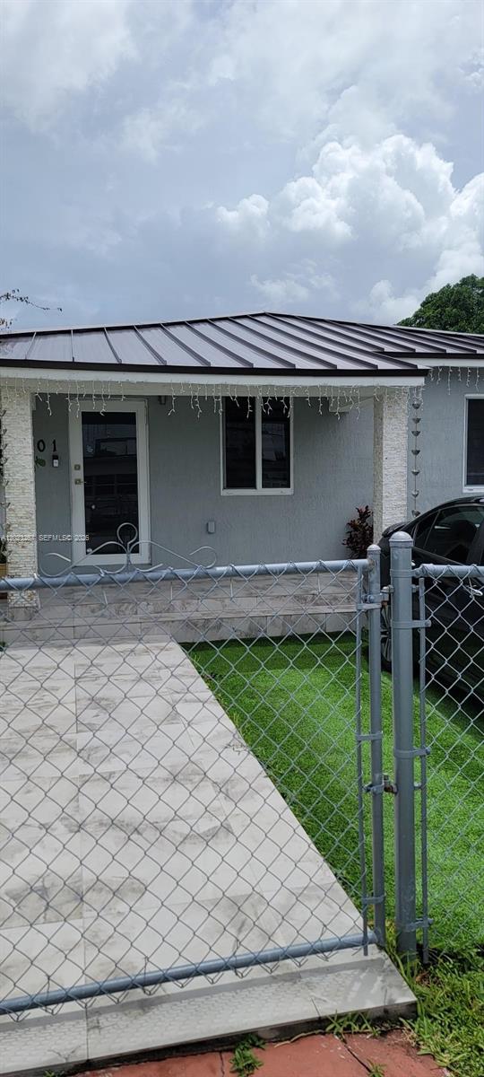 301 SW 36th Ave Miami, FL 33135