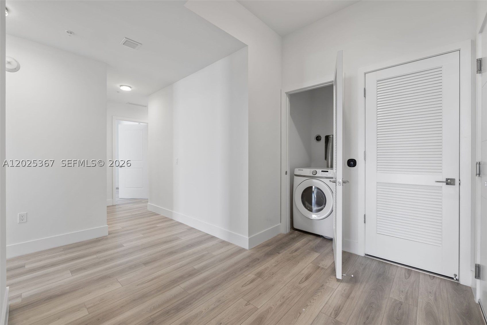 101 Diplomat Pkwy #2102 Hallandale Beach, FL 33009