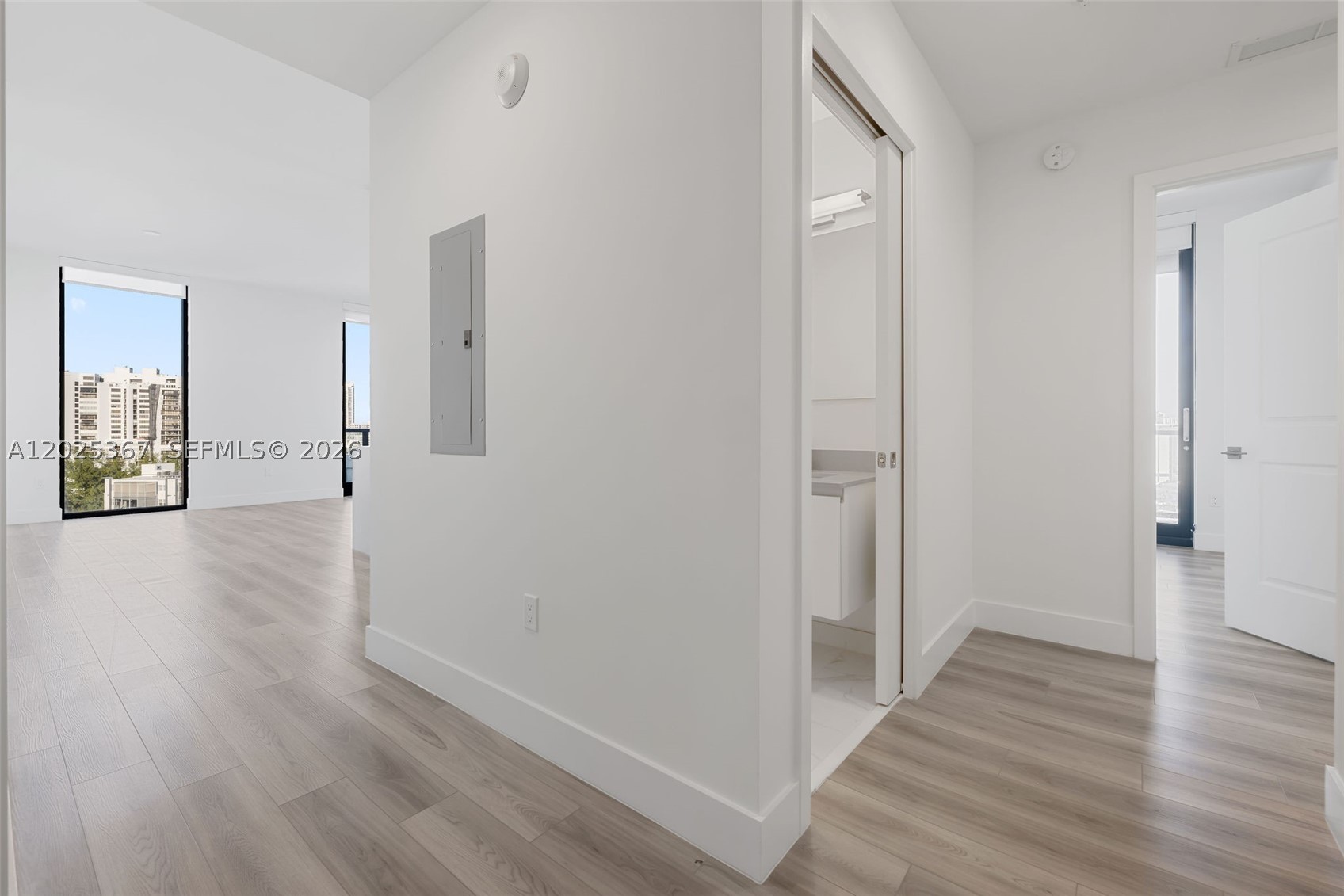101 Diplomat Pkwy #2102 Hallandale Beach, FL 33009