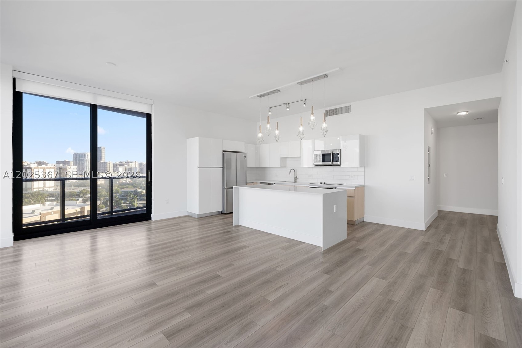 101 Diplomat Pkwy #2102 Hallandale Beach, FL 33009