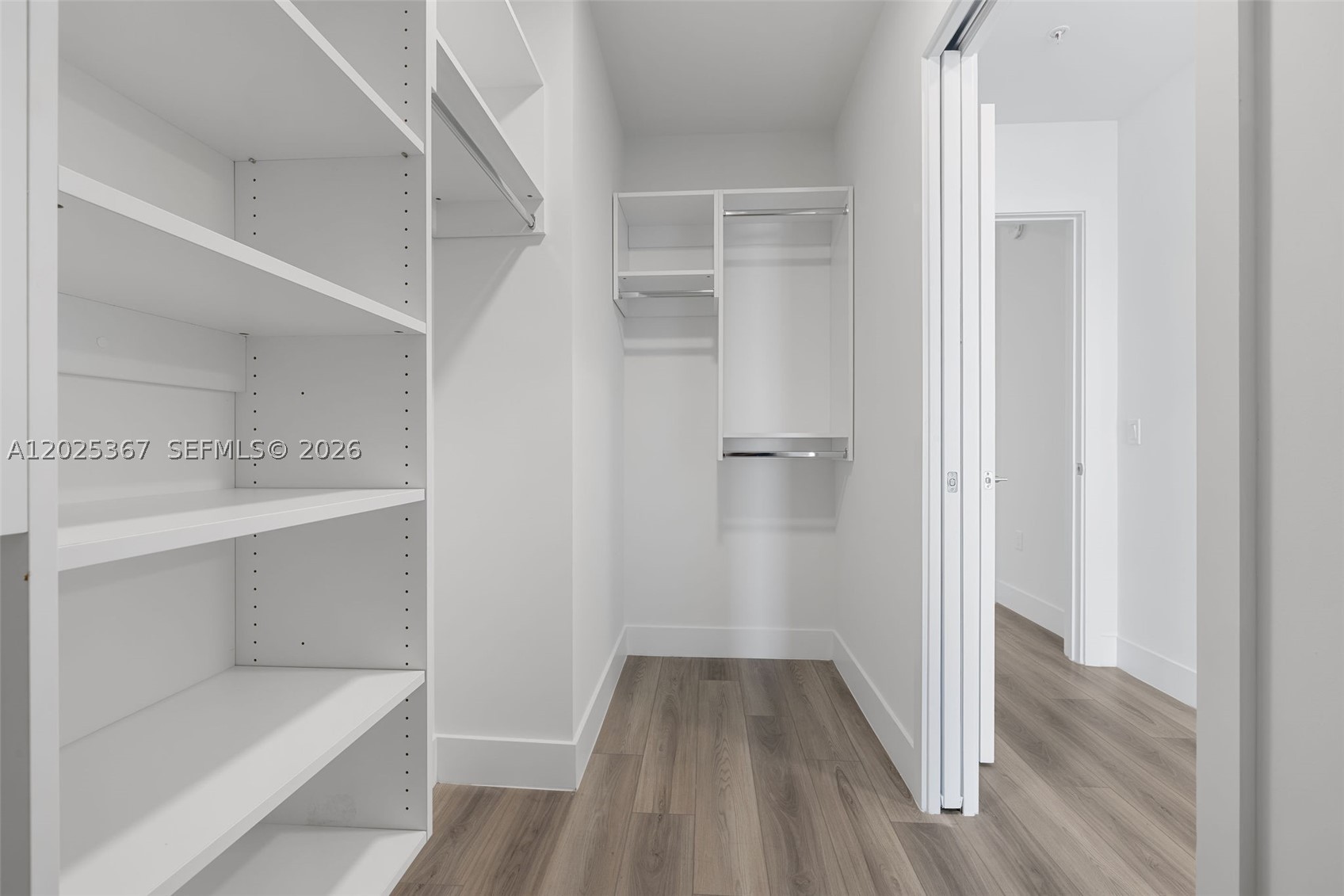 101 Diplomat Pkwy #2102 Hallandale Beach, FL 33009