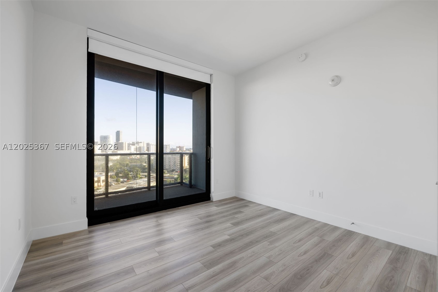 101 Diplomat Pkwy #2102 Hallandale Beach, FL 33009
