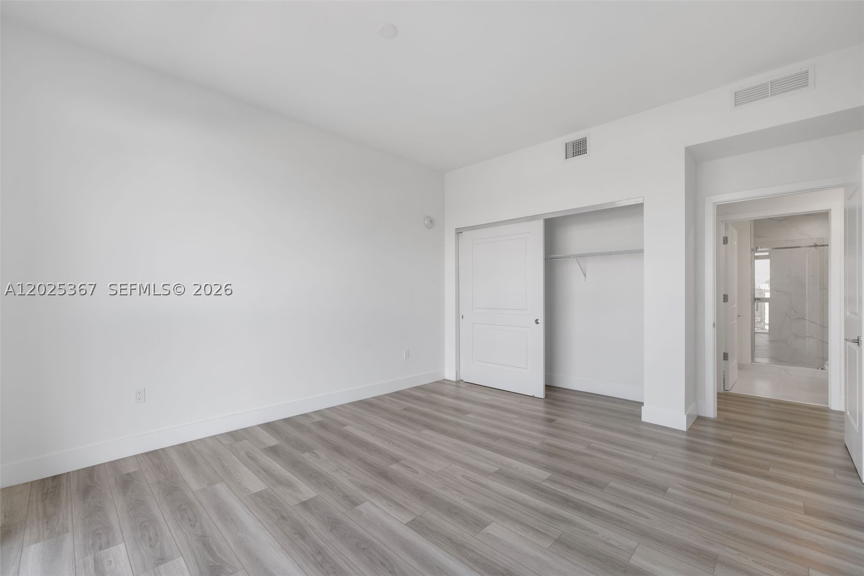 101 Diplomat Pkwy #2102 Hallandale Beach, FL 33009